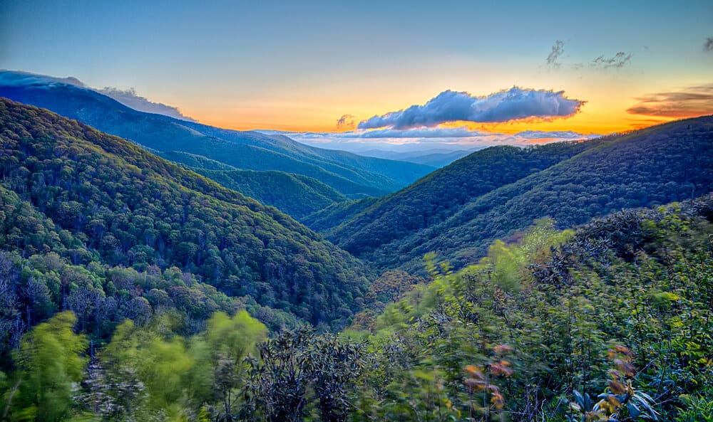 Photo of Nantahala's Smoky Mountains. Click Here for 10 Things to Do in Nantahala NC.